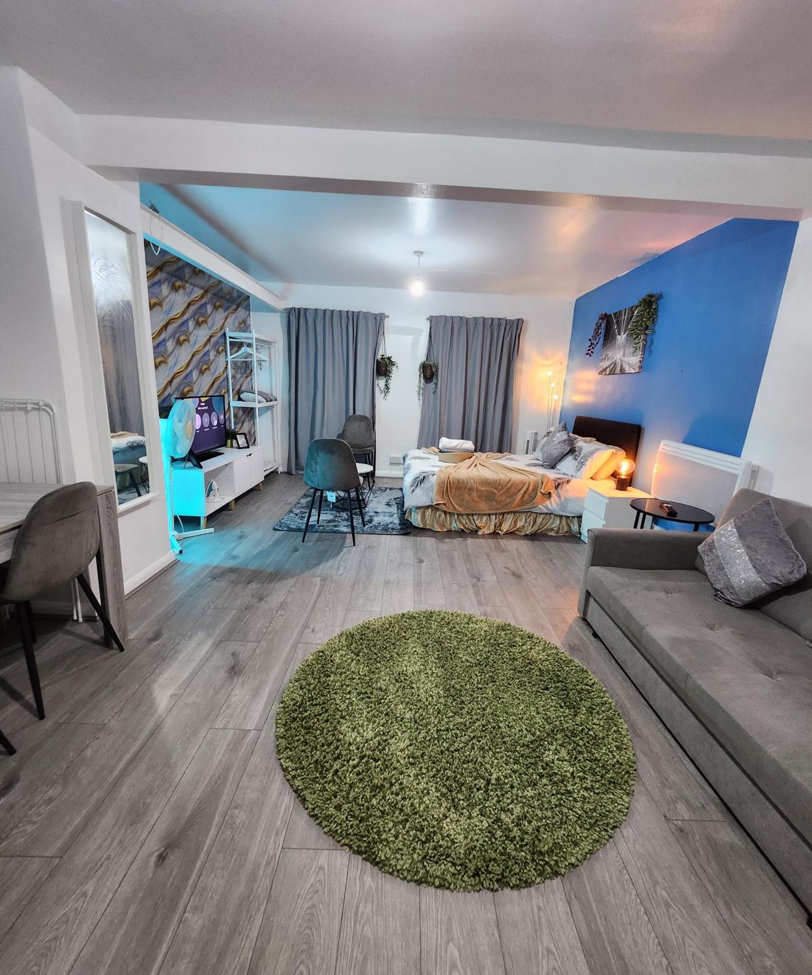 New Deluxe Studio Apt-2 Londra Dış mekan fotoğraf
