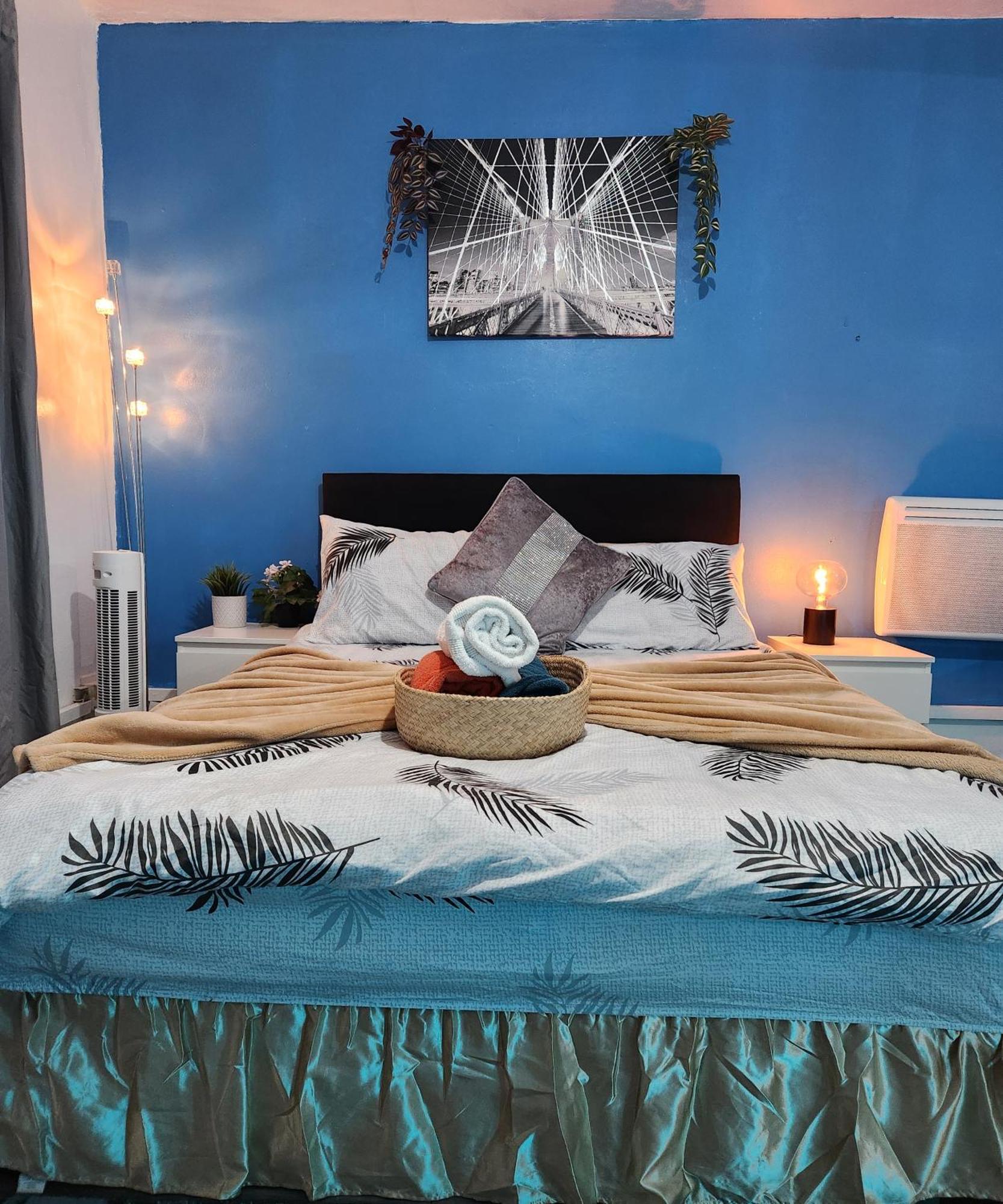 New Deluxe Studio Apt-2 Londra Dış mekan fotoğraf