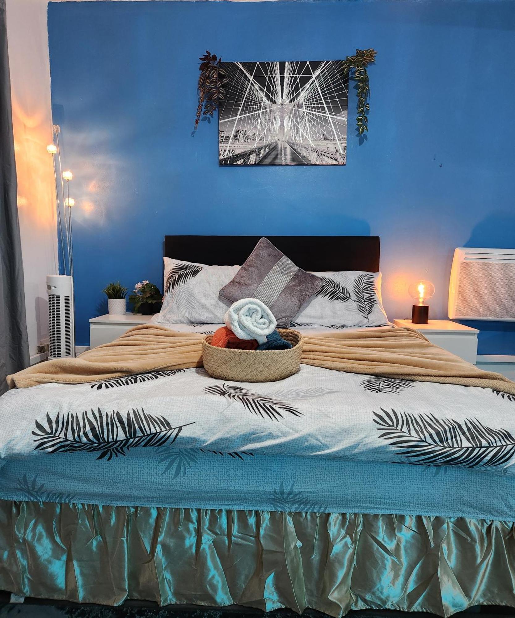 New Deluxe Studio Apt-2 Londra Dış mekan fotoğraf