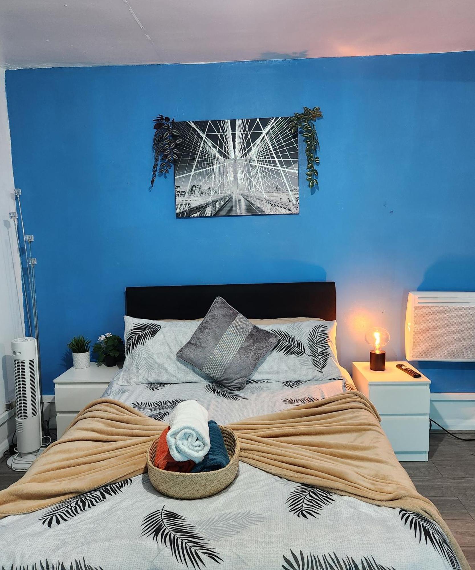 New Deluxe Studio Apt-2 Londra Dış mekan fotoğraf
