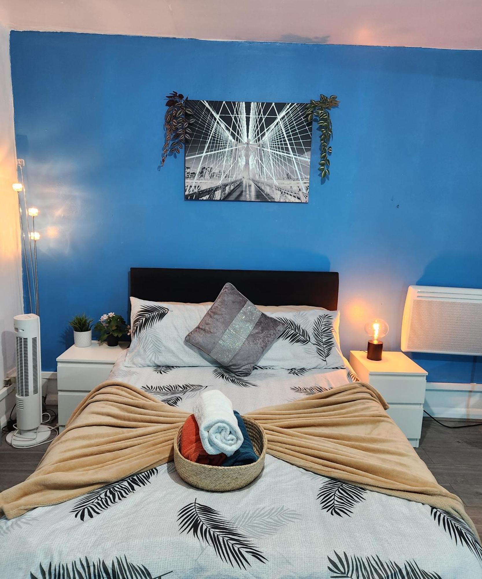 New Deluxe Studio Apt-2 Londra Dış mekan fotoğraf