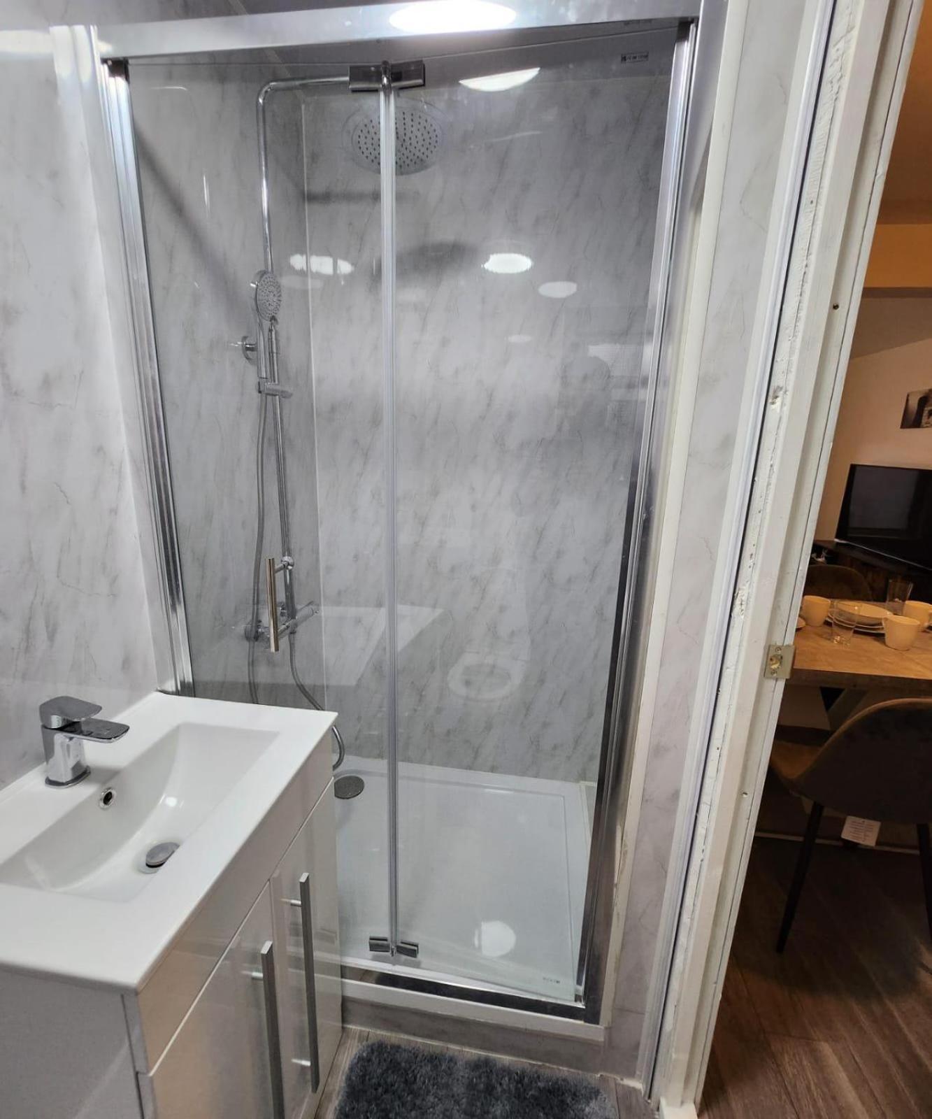 New Deluxe Studio Apt-2 Londra Oda fotoğraf